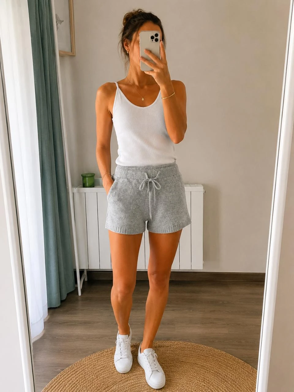 Short en maille gris clair – Taille XS – Neuf – photo 2